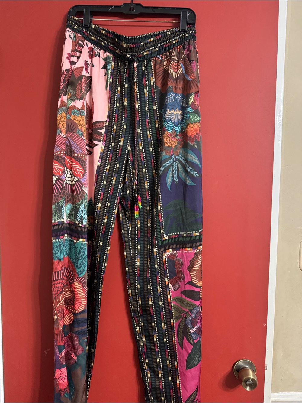 House of Harlow 1960 Multicolor Floral Patchwork Joggers